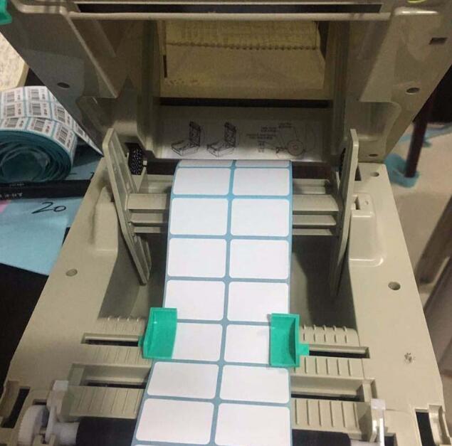 不干胶标签打印机标签纸安装